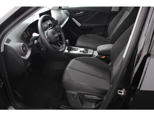Audi Q2 35 TFSI Automaat Sport Prestige Plus  Navigatie Apple Carplay/Android Auto Climatronic PDC V...