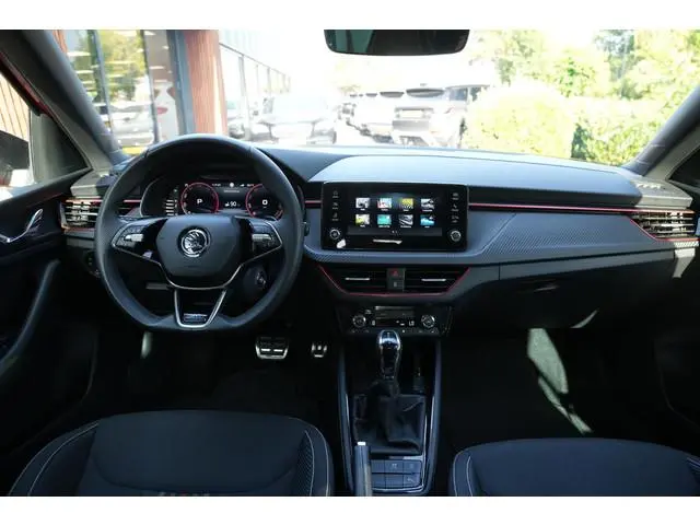 Skoda Kamiq 1.0 TSI Monte Carlo Pano