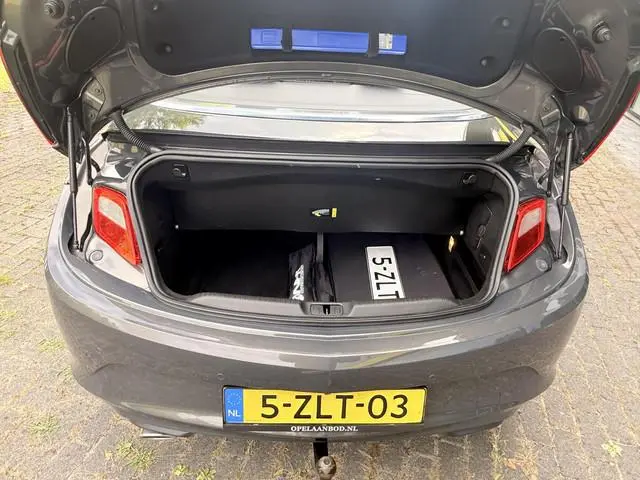 Opel Cascada