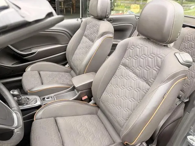 Opel Cascada
