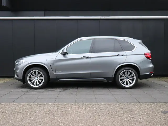BMW X5 xDrive40e iPerformance | LEDER | H&K | PANO-DAK | CAMERA | ADAPT. CRUISE | NAVI | STOELVERW....