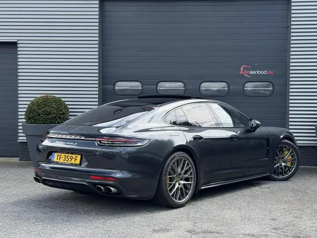 Porsche Panamera 4.0 Turbo S E-Hybrid Sport Chrono | Panoramadak | Keramische Remmen | 360* Camera |...