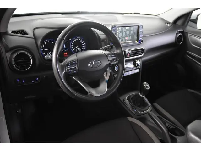 Hyundai Kona 1.0 T-GDI *1ste Eigenaar*Navigatie*Carplay*PDC*