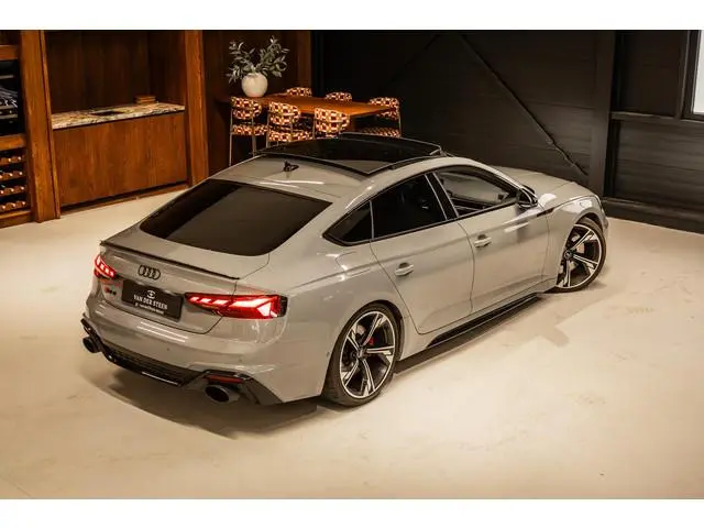 Audi RS5
