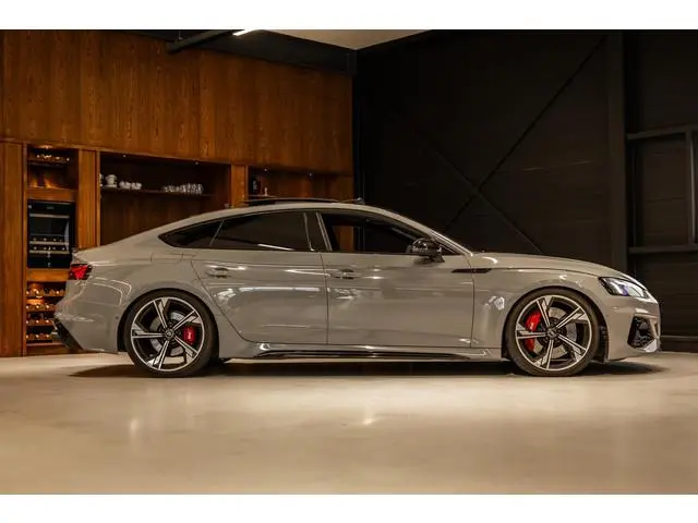 Audi RS5