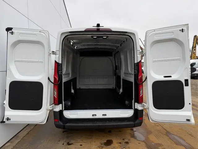 Maxus eDeliver9