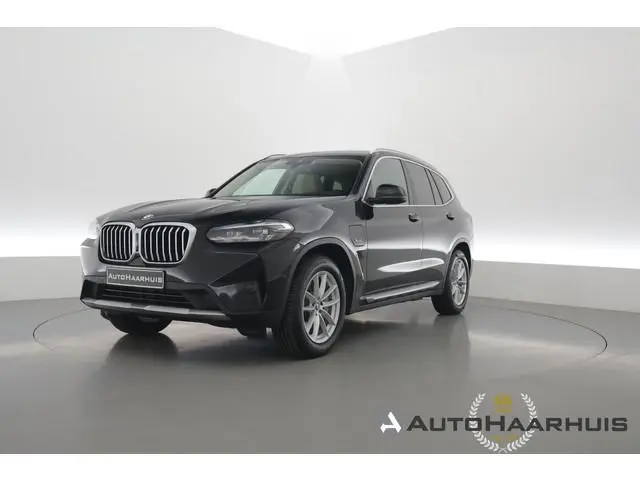BMW X3 xDrive30e | Elek. Trekhaak | Leder | CarPlay + NAV | Camera + PDC | Stoelverw. | Cruise | Dod...