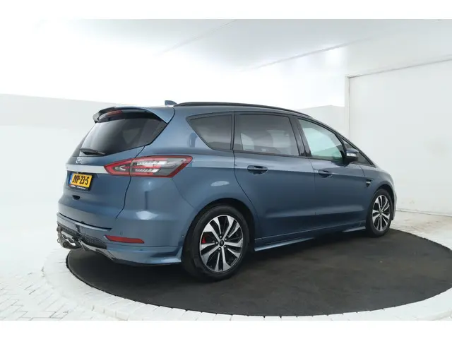 Ford S-Max 2.0 TDCi Titanium 7p. 7 Persoons, Navigatie, Leer, Climate, Trekhaak