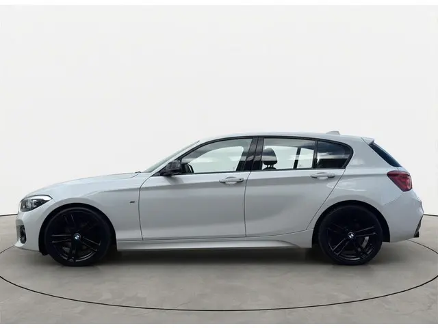 BMW 1-serie 118i 136PK Automaat M-Sport Shadow Leer LED Navi Professional