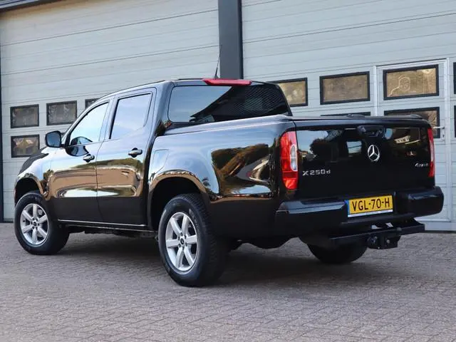 Mercedes-Benz X-Klasse