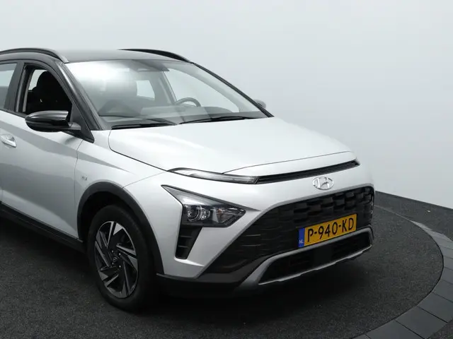 Hyundai Bayon 1.0 T-GDI Comfort Smart | Navigatie | Apple carplay | Camera | C