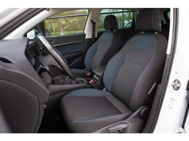 SEAT Ateca 1.0 EcoTSI Style Business Intense , Trekhaak, Achteruitrijcamera, Carplay,