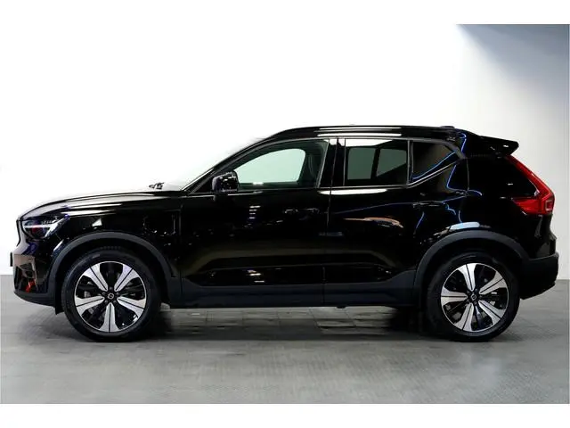 Volvo XC40 1.5 T4 Plug-in Hybrid 155kW/211pk DCT7 Ultimate Dark PANORAMADAK + HARMAN/KARDON + LEER/A...