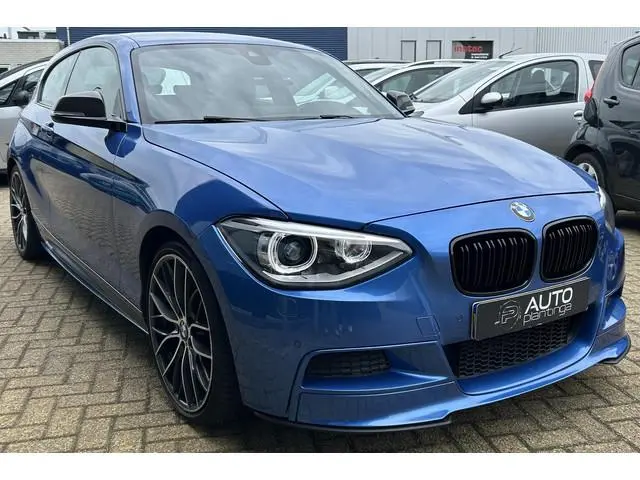 BMW 1-serie 116i Upgrade Edition 136PK | Zeer Nette Staat | NL AUTO | M Sportpakket | M Performance...