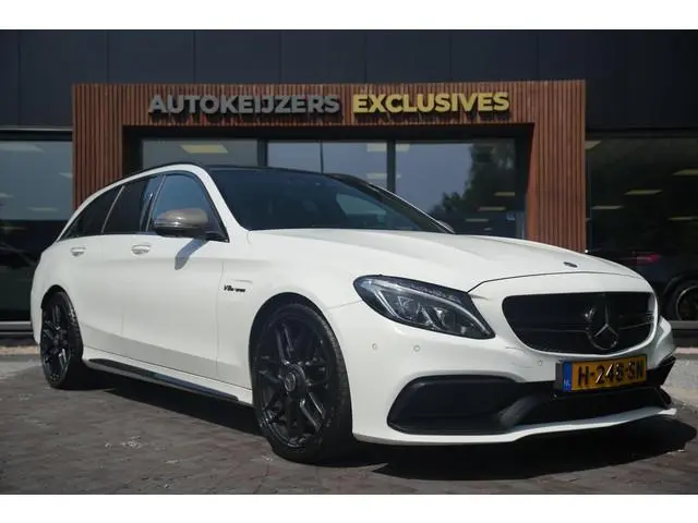 Mercedes-Benz C-klasse Estate AMG 63 Panoramadak Burmester Sportuitlaat IWC Carbon HeadUp