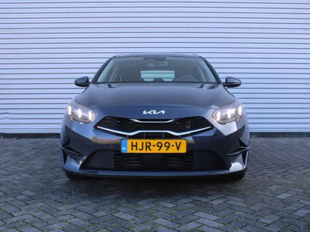 Kia Ceed Sportswagon 1.0 T-GDi DynamicLine | Camera | Clima | Cruise | 16" LM | Navi | LED | Apple C...