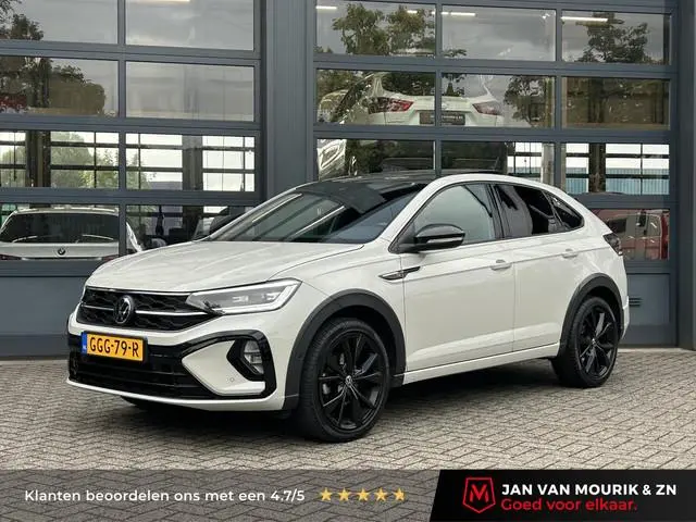Volkswagen Taigo 1.5 TSI R-Line Business | Panoramadak | Camera | Stoelverwarming