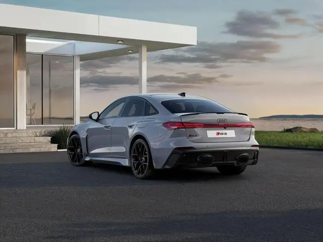 Audi RS5 Limousine 2.9 TFSI quattro 639 pk · Audi Exclusive Nardogrijs · Audi Sportpakket · Keramisc...