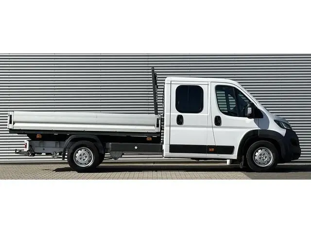 Peugeot Boxer Open laadbak 2.2 165PK L4 DC Dubbele cabine Peugeot Boxer Open laadbak 2.2 BlueHDi 165...