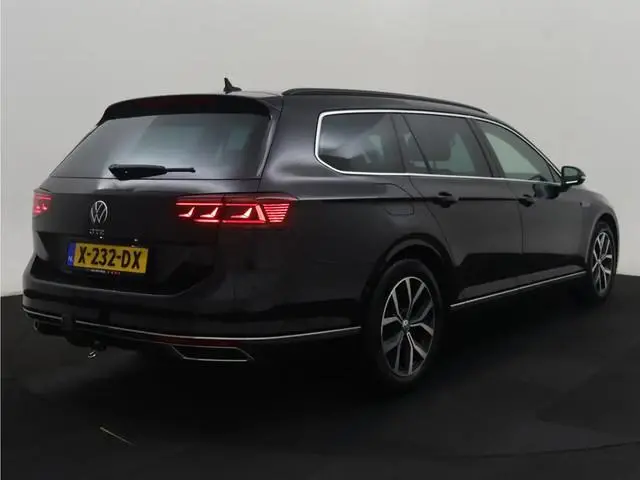 Volkswagen Passat Variant 1.4 TSI PHEV GTE Business PHEV GTE Zakelijk | LED-matrix | Winterpakket |...