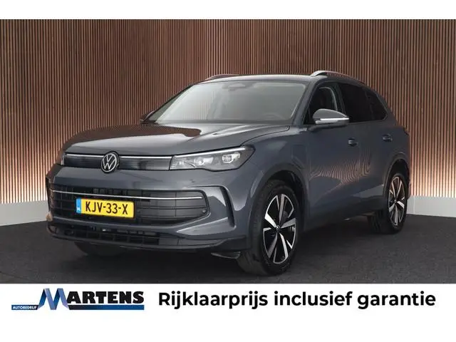 Volkswagen Tiguan 1.5 204pk eHybrid Life Edition Camera Adaptive Cruise Keyless Virtual Cockpit Carp...