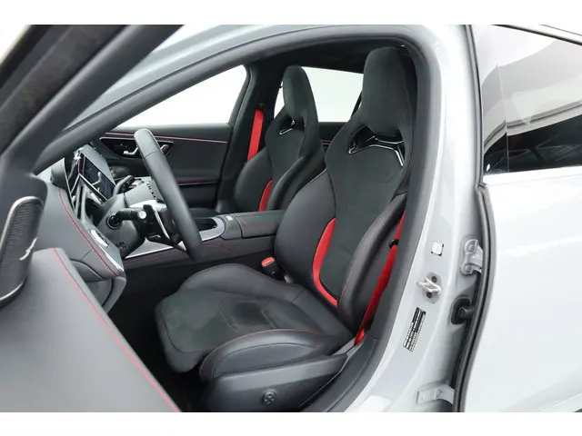 Mercedes-Benz E-klasse Estate AMG 53 4MATIC+ Premium+ | Achterasbesturing | Burmester | Pano | Elek....