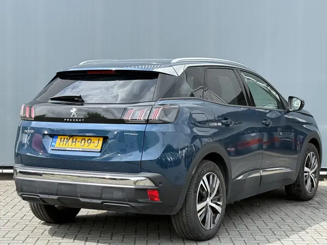 Peugeot 3008 BWJ 2022  1.6 HYbrid 225 PK ALLURE PLUGIN HYBRID | CLIMA | NAVI | APPLE CARP. | ANDROID...