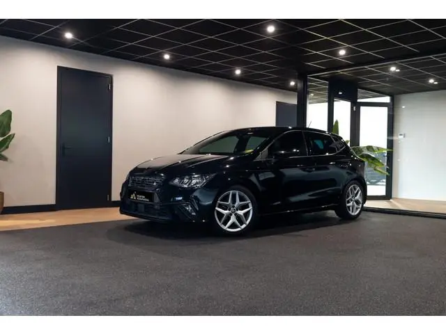Seat Ibiza 1.0 TSI FR BnsInt. | Carplay | Camera