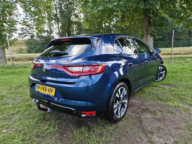 Renault Mégane 1.3 TCe Limited AUTOMAAT | CRUISE | HAAK | NAVI | CAMERA | BOSE |