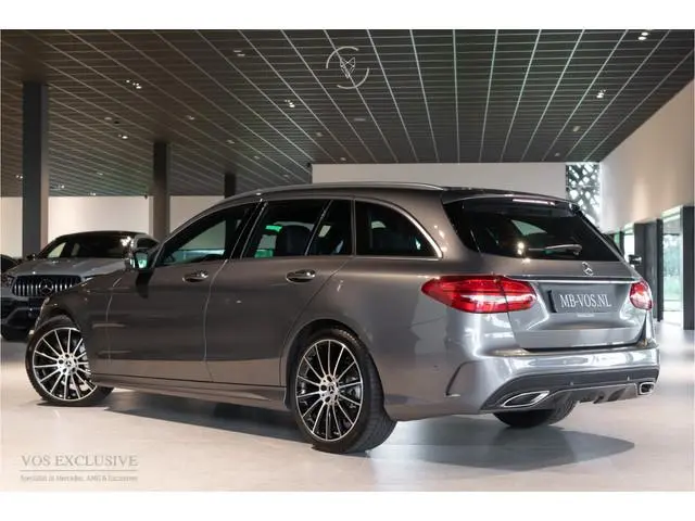 Mercedes-Benz C-klasse Estate 180 AMG Sport Edition Leder|Sfeerverlichting|Aut-kofferklep|LED|19"|Ne...