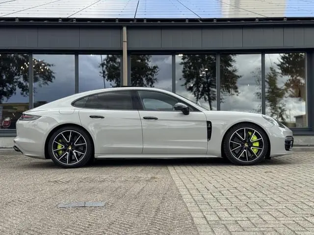 Porsche Panamera 4.0 Turbo S E-Hybrid Ceramic BTW