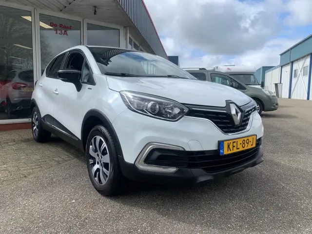 Renault Captur 1.3 TCe Intens