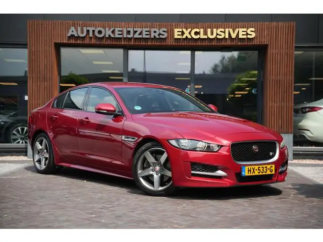 Jaguar XE