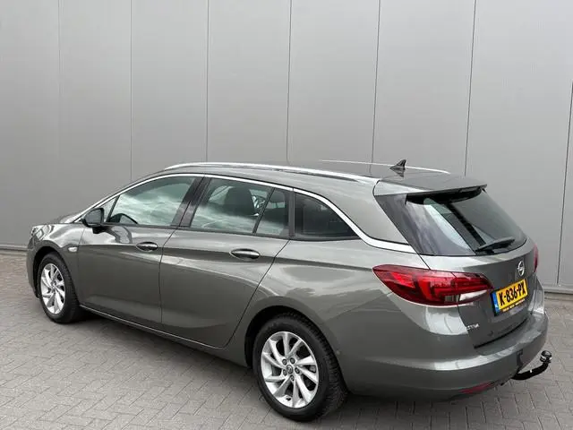 Opel Astra Sports Tourer 1.2 Turbo 145PK Innovation Trekhaak/Stoel-stuurverwarming/Parkeerhulp/Full-...