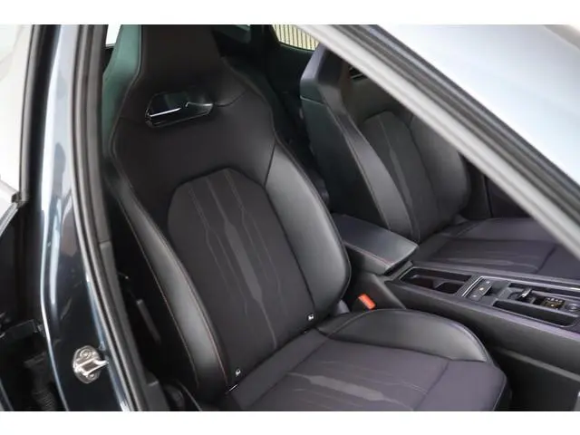 CUPRA Formentor 1.4 TSI 204pk e-Hybrid Essential Trekhaak Camera Stoelverwarming Memory Keyless Navi...