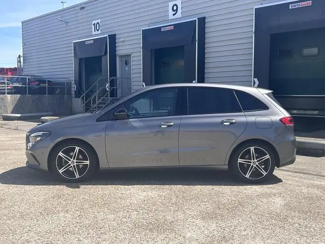 Mercedes-Benz B-klasse 180 Luxury Line | Beige leder | 360 Camera | Cruise Control | Stoel & Stuurve...