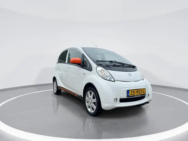 Peugeot iOn
