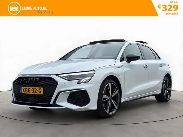 Audi A3 Sportback 40 TFSIe 204PK S-Edition Pano Leer