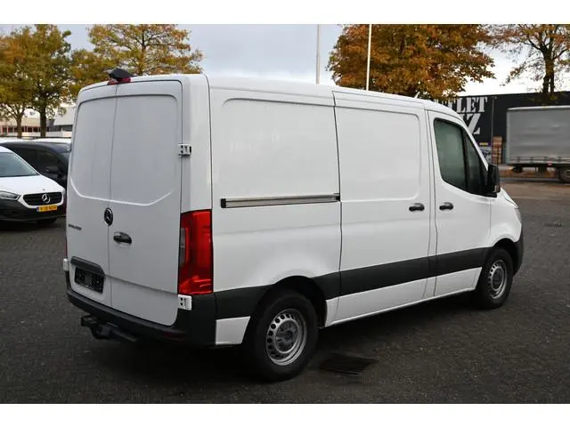 Mercedes-Benz Sprinter 315 CDI L1H1 RWD 10.25 inch MBUX met navigatie en camera, Trekhaak