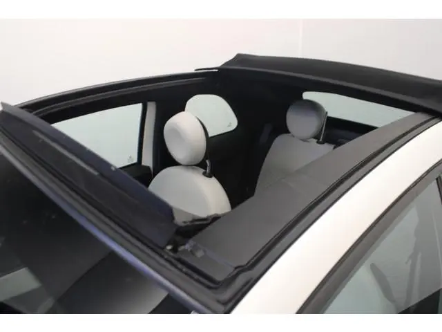 Fiat 500 C 1.0 Hybrid Dolcevita