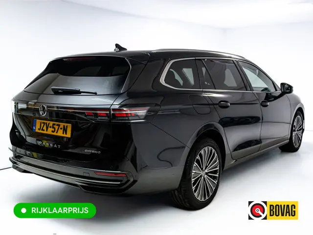 Volkswagen Passat Variant 1.5 eHybrid Elegance Business 204 pk | Elec. Trekhaak | Matrix Led | Stoel...