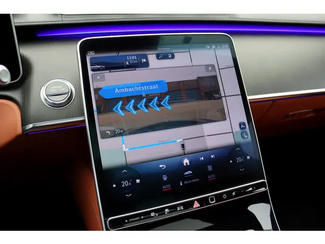 Mercedes-Benz S-Klasse