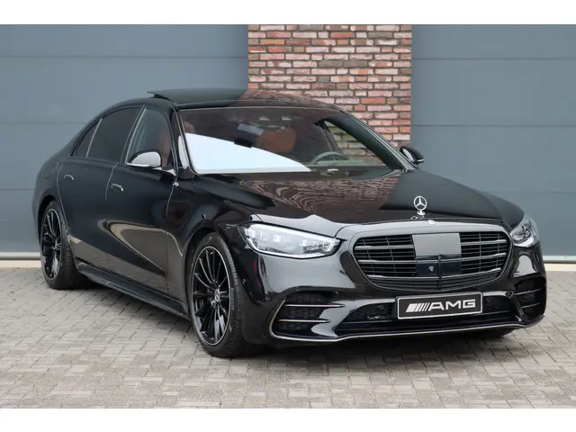 Mercedes-Benz S-klasse 580 e 4MATIC Lang AMG Line | Airmatic | Distronic+ | Chauffeurspakket | Memory | Stoelventilatie V+A | Burmester | Soft-Close | Digital Light | Vlakkenverwarming | HUD | Zonweringspakket |
