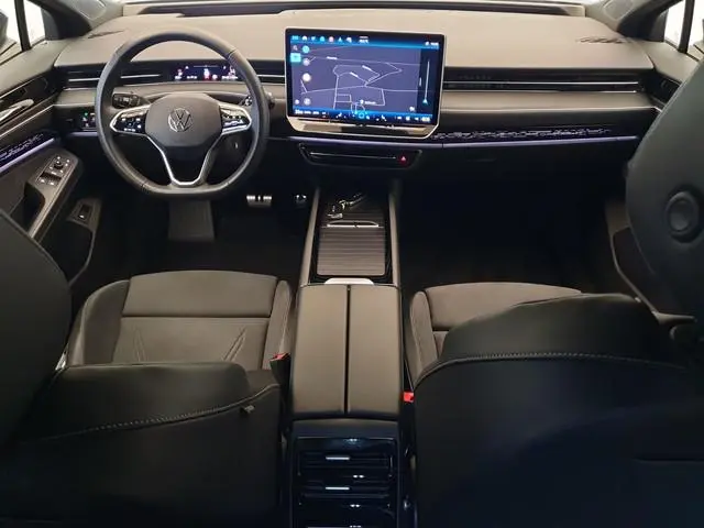 Volkswagen ID.7 Tourer Pro S 86 kWh 286pk Wegklapbare trekhaak, Warmtepomp, 360 camera