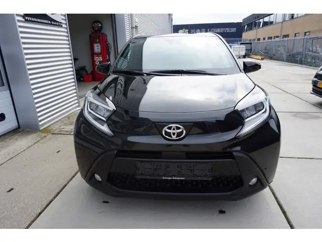 Toyota Aygo X 1.0 VVT-i MT Pulse |Carplay|Camera|Stoelverwarming|