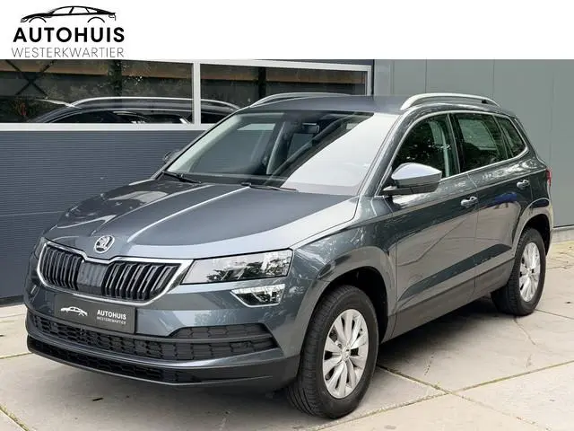 ŠKODA Karoq 1.5 TSI 150pk  DSG ACT Business Edition Camera Navigatie Trekhaak Stoelverwarming