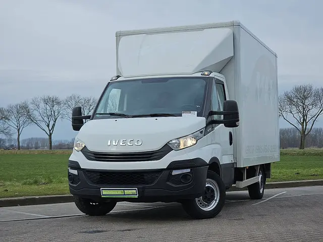 IVECO DAILY 35S12 bakwagen laadklep!