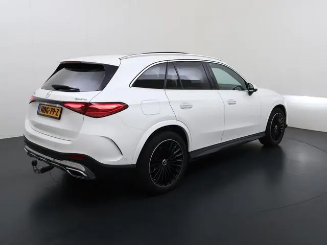 Mercedes-Benz GLC-klasse GLC 300 e 4M AMG Line | Achterasbesturing Luchtvering Trekhaak Burmester Di...