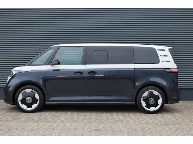 Volkswagen ID. Buzz Pro 286pk 86 kWh LWB 7p. IQ.Light/ACC/Camera/Elek. schuifdeuren/Keyless/Dodehoek...