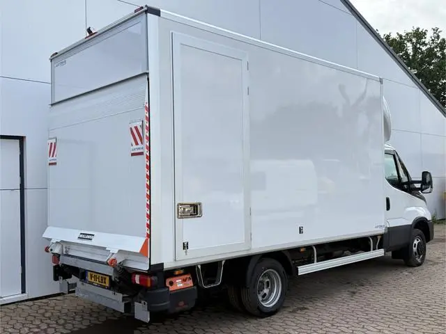 Iveco Daily 35C18H 3.0 Automaat Laadklep Bakwagen Meubelbak Dubbellucht Carplay Navigatie Climate Co...